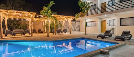 Piscine extérieure