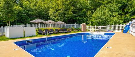 Seasonal outdoor pool