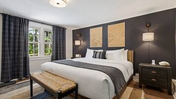 Classic Room, 1 King Bed, Non Smoking