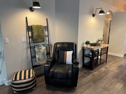 2 bedroom upper level of home in Grande Prairie 