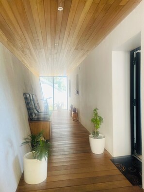 Interior - Villa Tout Confort, à 30' de St Tropez, 30' de Ste Maxime, 30' de Fréjus, (Vidauban)