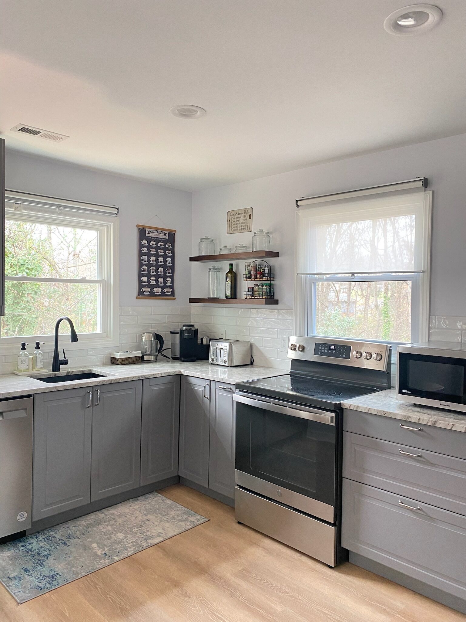 Cozy and comfortable house in Charlotte! 10min from uptown and airport