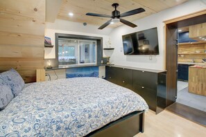 3 bedrooms, free WiFi, bed sheets
