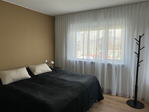 1 Schlafzimmer, Bügeleisen/Bügelbrett, Reisekinderbett, kostenloses WLAN