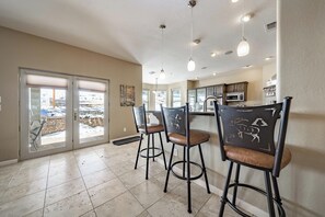 Interior - Enchanted Forest Vacation Home w/ Hot Tub & A/C (Flagstaff)