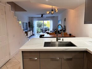 Interior - Cozy Luxurious Condo with Harry Potter Room and Park Fun (Hialeah)