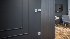 Deluxe Double Room, City View - ALIVE Hotel (Oradea)