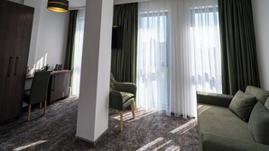 Family Double Room - ALIVE Hotel (Oradea)
