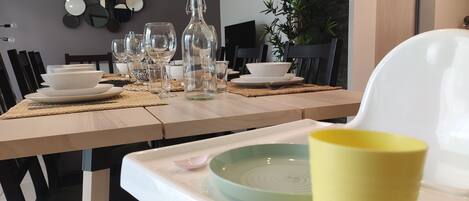 تناول الطعام