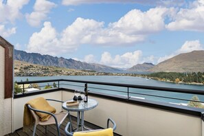 Property grounds - Swallowdale | A home away from home, close to town (Queenstown)