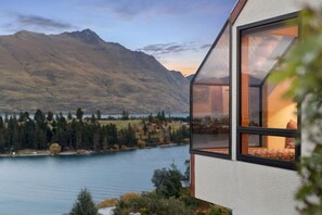 Exterior - Swallowdale | A home away from home, close to town (Queenstown)