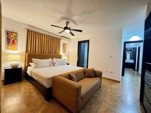 8 chambres, coffre-fort, fer et planche à repasser, Wi-Fi