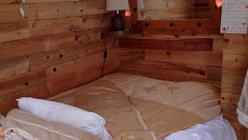 1 chambre, fer et planche Ă repasser, draps fournis