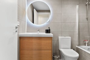 Hårtørrer, håndklæder