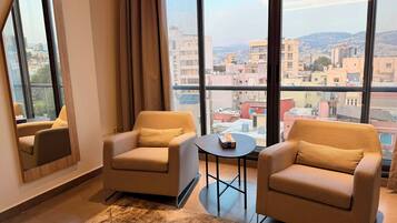 In-room safe, desk, laptop workspace, blackout drapes