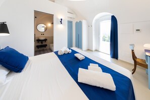 Villa, Smoking