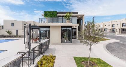 ¡hermosa Casa Completamente Equipada! Con Acceso a Alberca Climatizada