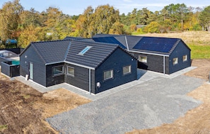 Exterior - Gorgeous home in Højby with kitchen (Højby)