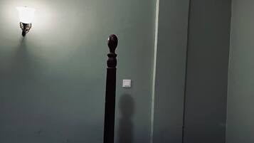 1 Schlafzimmer, Bügeleisen/Bügelbrett, WLAN, Bettwäsche