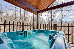 Bain à remous extérieur