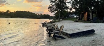 Cozy Lake house with private dock, kayak, canoe, and beach access. Pet Friendly!