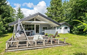 Outdoor dining - Beautiful home in Herning with WiFi (Herning)