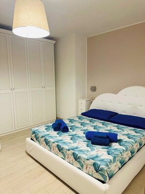 3 soverom, strykejern/-brett, reiseseng for barn og wi-fi