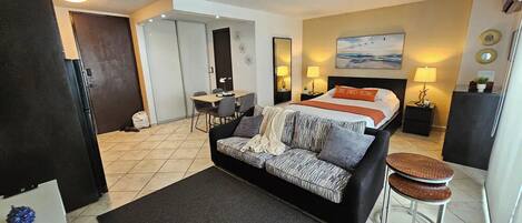 1 Schlafzimmer, Schreibtisch, Bügeleisen/Bügelbrett, kostenloses WLAN