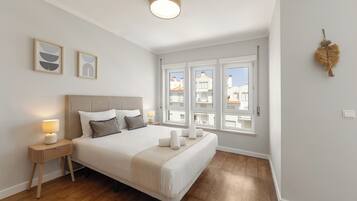 3 bedrooms, iron/ironing board, travel cot, WiFi