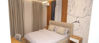 L&M Homes in Korca City, Cozy Modern Apartment near Center with view