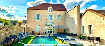 Suite de Luxe à Pommard Vue Panoramique sur les Vignobles