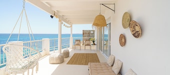 Stunning Brand New Villa Sea View