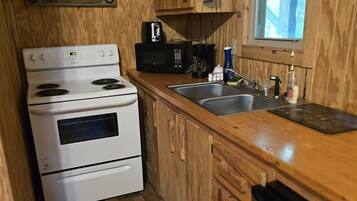 Microwave, oven, stovetop, coffee/tea maker