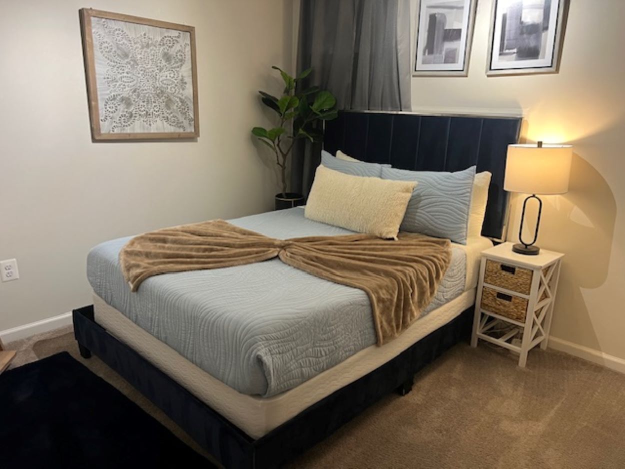 1 chambre, bureau, fer et planche à repasser, Wi-Fi gratuit