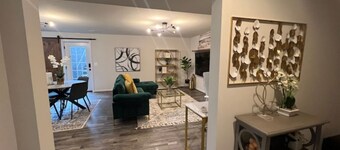 Elegant& modern Home