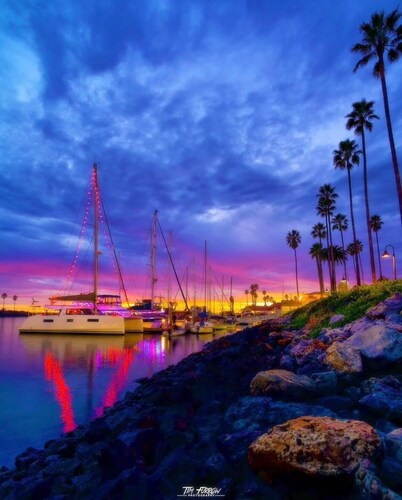 40 ft Catamaran Boatel w view in Ventura Harbor, Sleeps 6