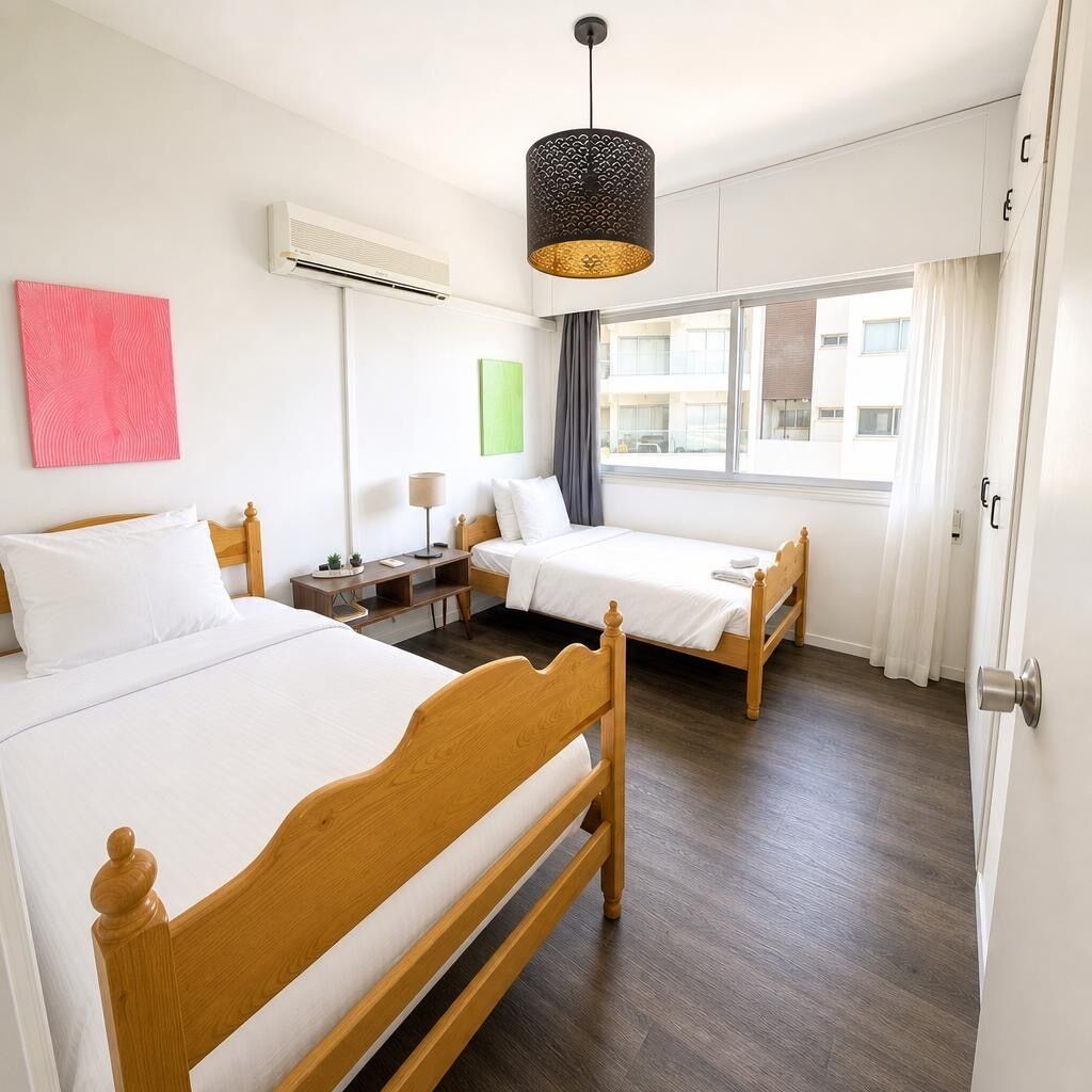 2 habitaciones, tabla de planchar con plancha y wifi gratis 