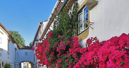 Peaceful Holiday Villa