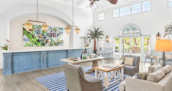 المنشأة من الداخل