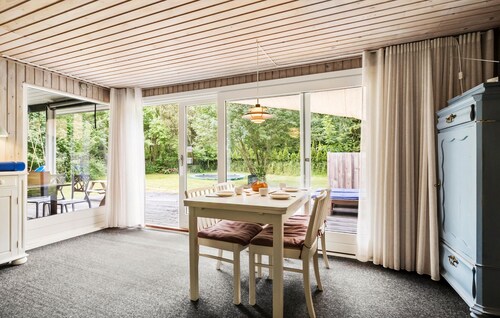 Lovely home in Nykøbing Sj with WiFi