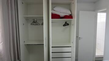 1 quarto, ferros/tábuas de passar roupa, Wi-Fi