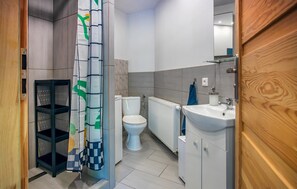 Shower - Pet friendly apartment in Gdansk (Gdansk)