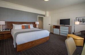 1 bedroom, in-room safe, desk, iron/ironing board