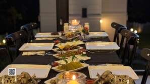 Free daily local cuisine breakfast - The Reference Club Restaurant & Accommodation (Luleburgaz)