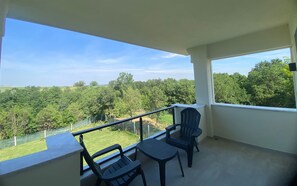 Deluxe Double Room, Non Smoking, Valley View | Terrace/patio