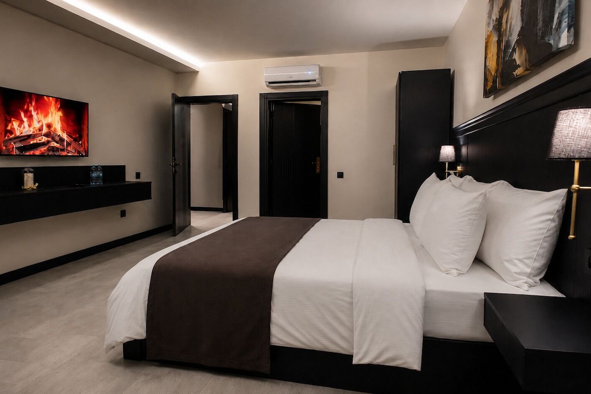 Deluxe Tek Büyük Yataklı Oda, 1 Büyük (Queen) Boy Yatak, Sigara İçilmez, Vadi Manzaralı | Frette Italian çarşaf takımı, kaliteli yatak takımı, kuştüyü yorgan 