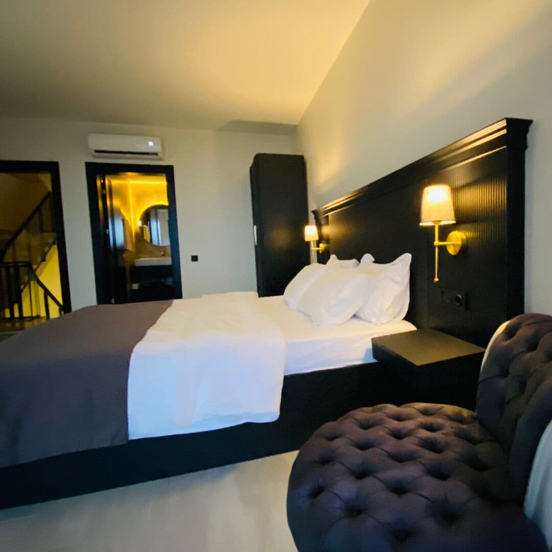 豪華雙人房, 非吸煙房, 山谷景觀 | 義大利 Frette 床單、高級寢具、羽絨被、Tempur-Pedic 床墊