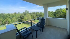 Habitación doble Deluxe, 1 cama Queen size, para no fumadores, vista al valle | Vista del balcón