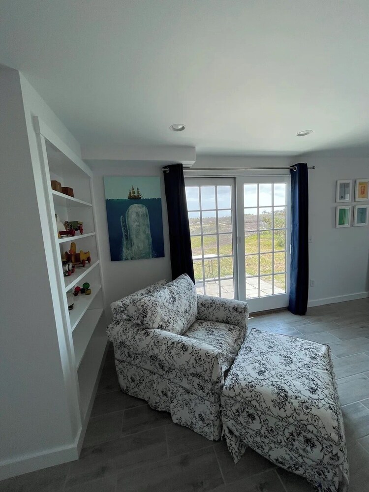 Stunning, pristine oceanfront house in Madaket. Surrounded by