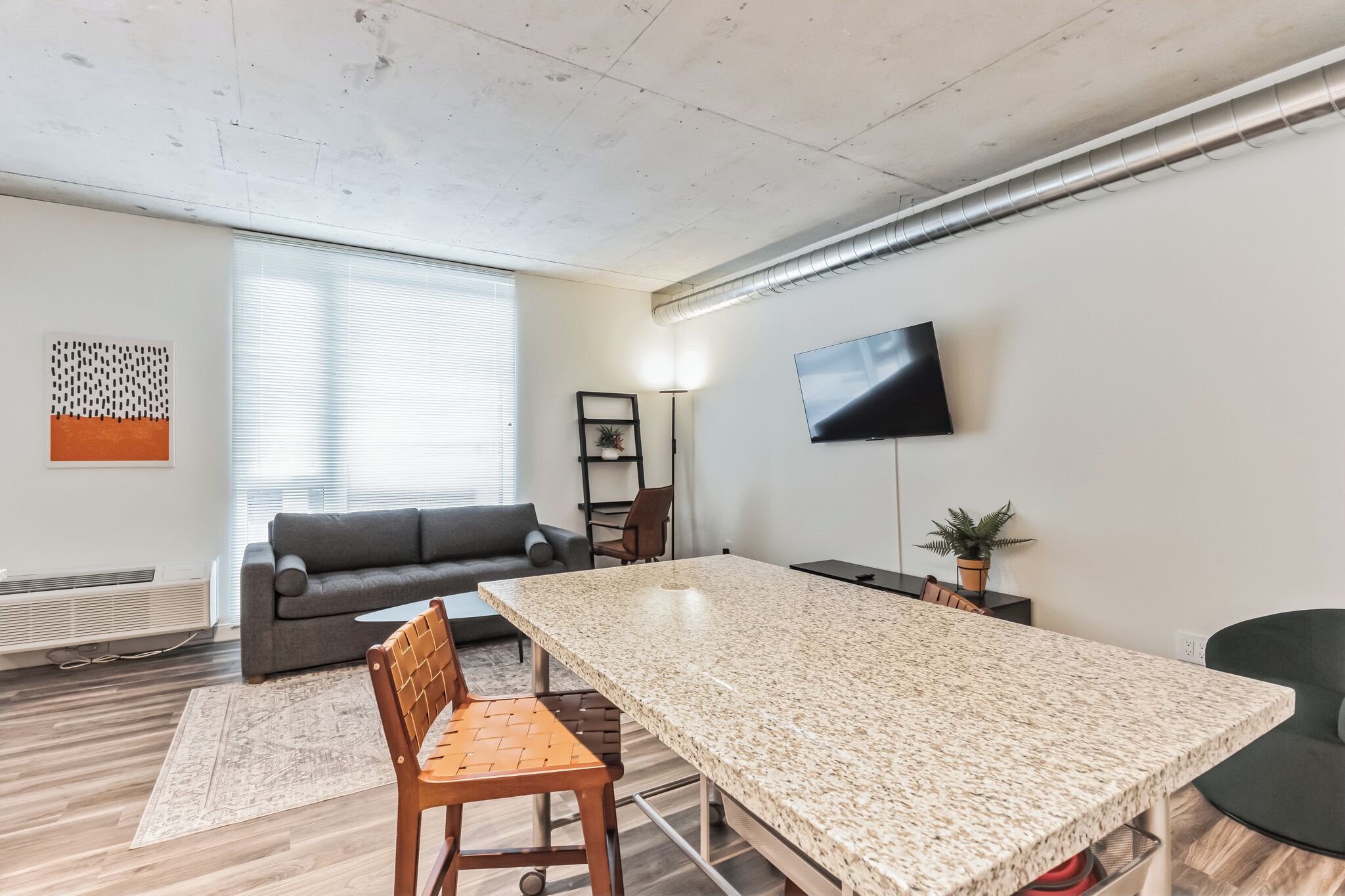 City Apartment, City View | Living area | 50-inch Smart TV with digital channels, Netflix, Hulu